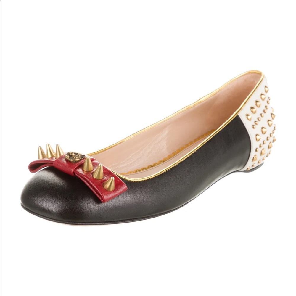 Tiger Head Accent Leather Ballet Flats